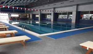 Gaziantep Şehitkamil'deki Olimpik Yüzme Havuzu'nda Bir ...